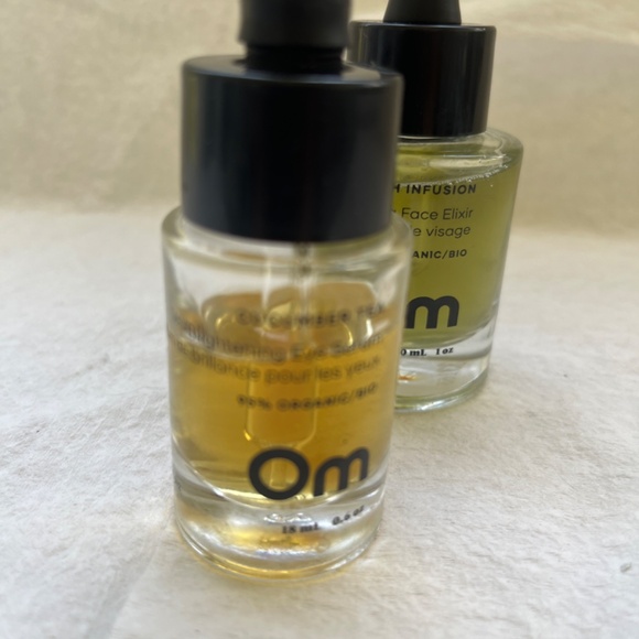 Om organic Hydrating face Elixir and eye serum cucumber tea - Picture 2 of 3
